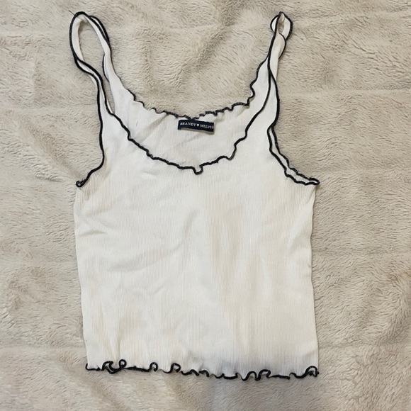 Brandy Melville Tops - brandy melville frill top